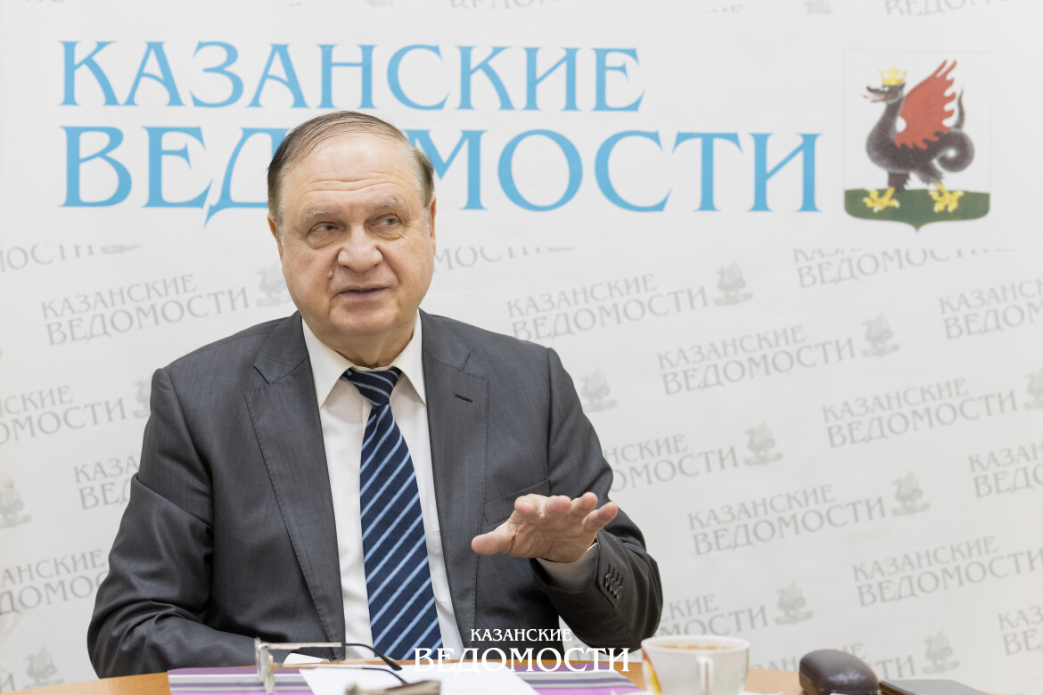 Профессор Андрей Ершов: Комсомольцы прежде думали о Родине, потом о себе