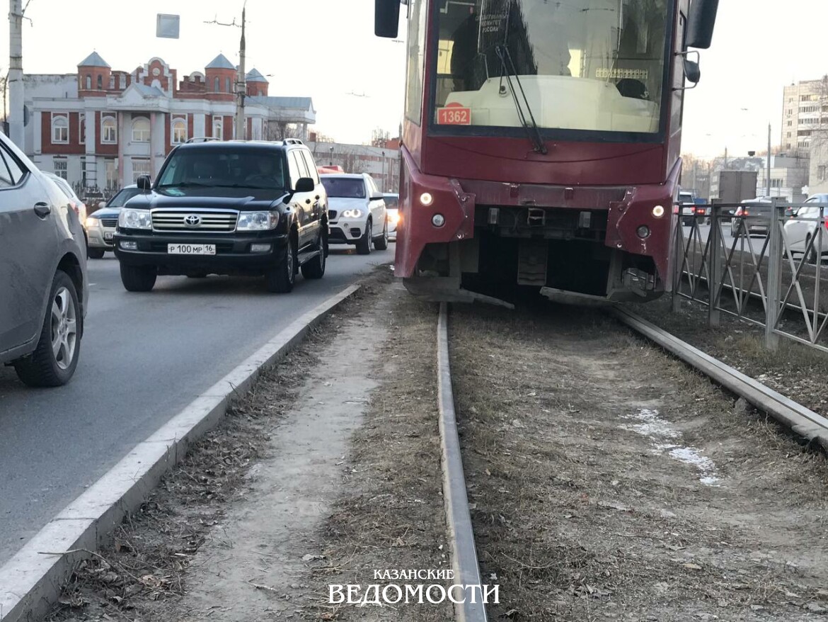 25 тонн ведь так просто не остановишь»: как школьница погибла под колесами  трамвая