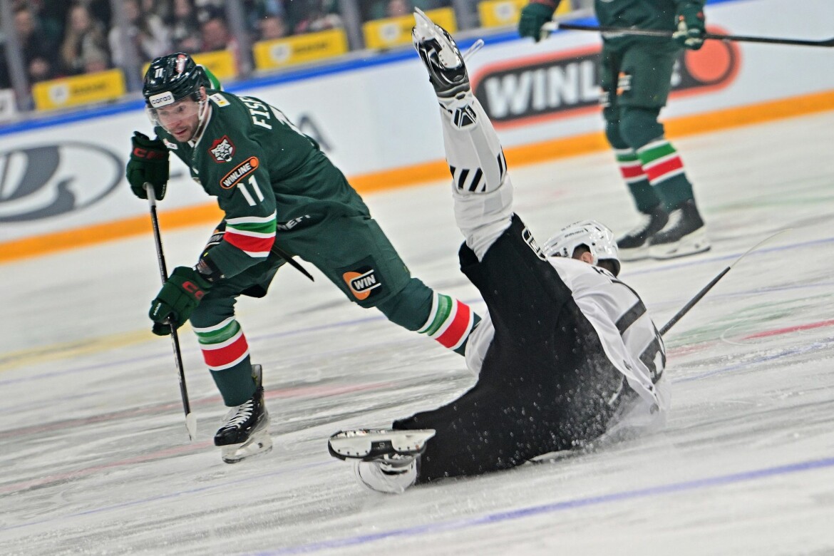 «Ак Барс» повел в серии с «Трактором»