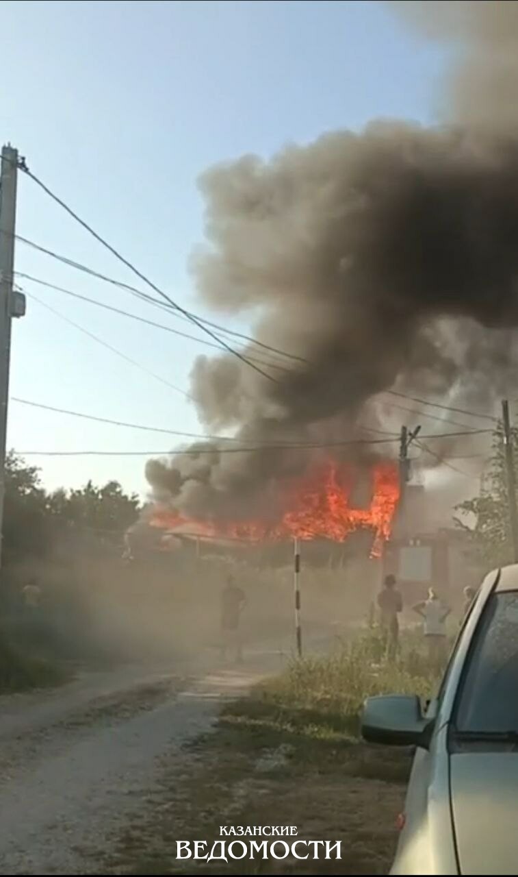 В Верхнеуслонском районе РТ в одном из домов произошел пожар | 08.07.2023 |  Казань - БезФормата