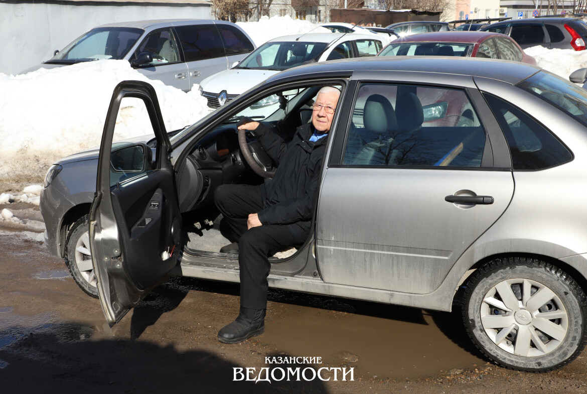 В каком возрасте не стоит садиться за руль?