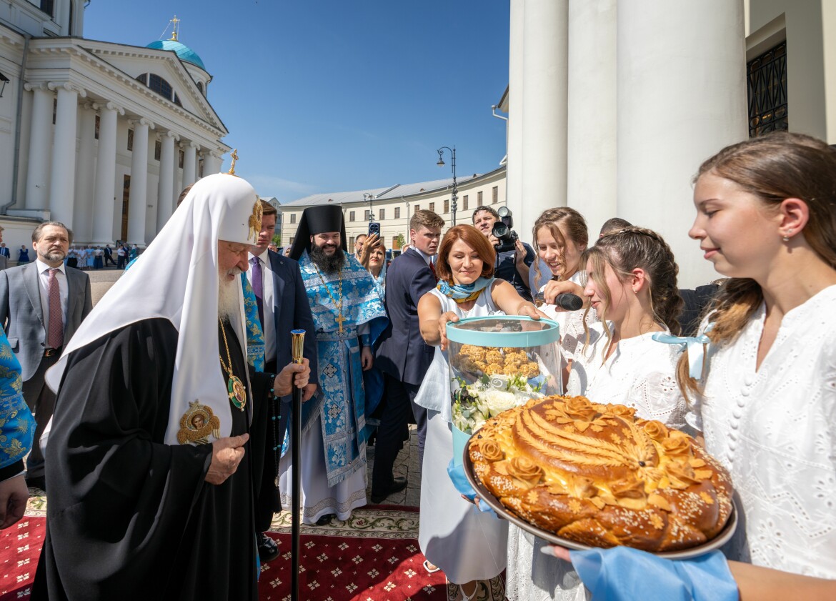 «Даже неверующие во время сложностей обращаются к Богородице»