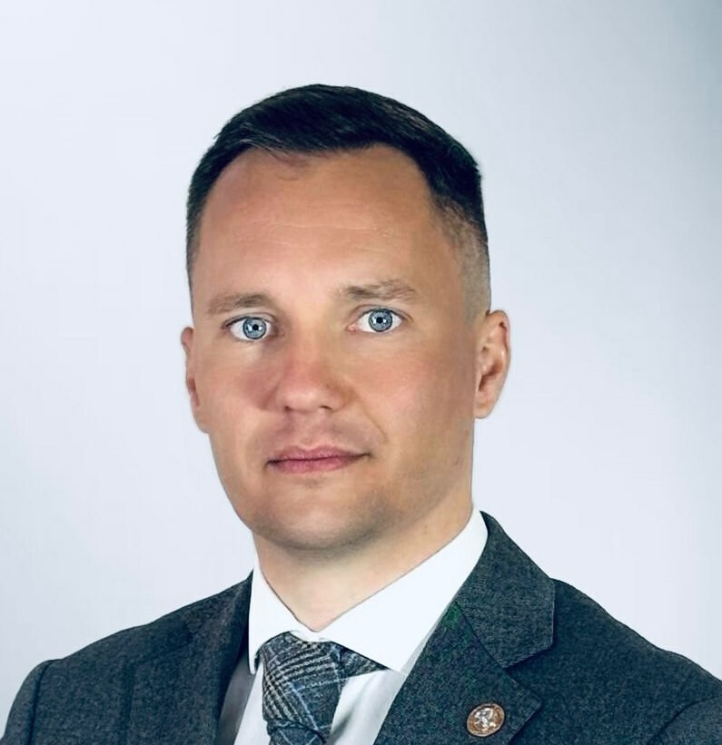 Егор Тарнавский рассказал как бороться за кадры с нефтяными компаниями и проводить кибертурнир в селе