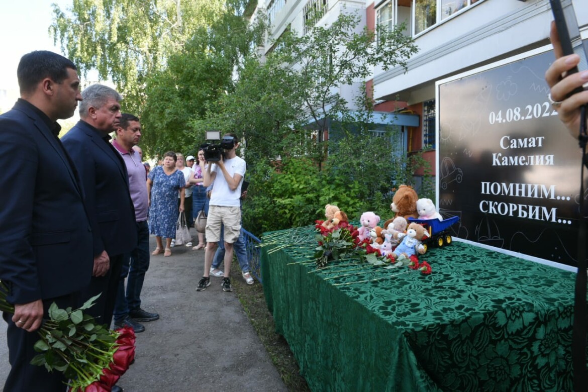 Мэр Челнов о пожаре с погибшими детьми: «Беспечность взрослых порождает  такие трагедии»