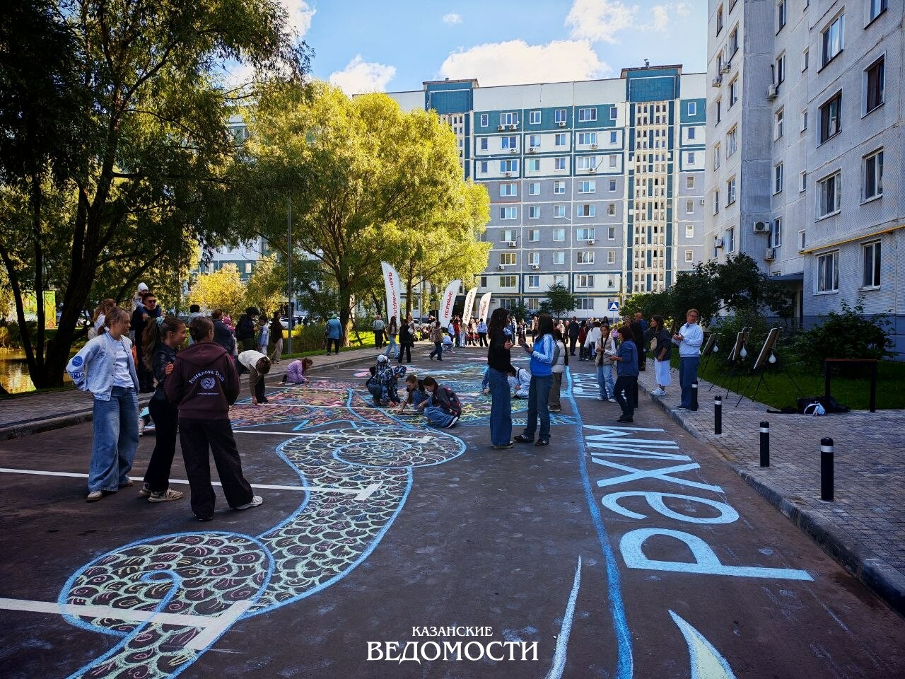 В Ново-Савиновском районе после ремонта открыли обновленный двор