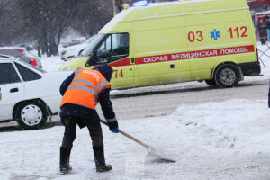 Новый год в Казани: транспорт, поликлиники, аварийные службы