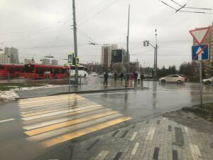 Поломанные автобусные остановки и такси за 700 рублей: как циклоном с Казанью прощается осень
