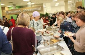 В Казани почти 7 тысяч родителей продегустировали школьные обеды 