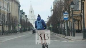 Минтранс России против пешеходов: разрешат ли электросамокатам гонять по тротуарам на скорости?