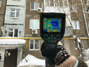 В Казани исследователи выяснили, как уходит тепло из «дырявых» панелек