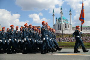 «Бессмертный полк», выставка военной техники и тысячный хор: как Казань отметит День Победы