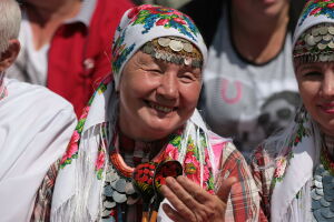 Ряженый медведь и деревянная крепость: в Татарстане в 2022 году проведут 80 этнофестивалей