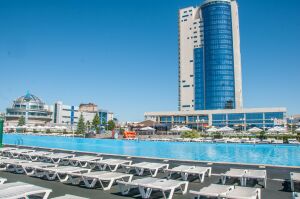 Хороша водичка: пять бассейнов под открытым небом в Казани и рядом