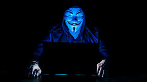 Хакеры атакуют «по приколу»: эксперт по кибербезопасности рассказал, чем грозит утечка данных
