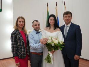 В Казани экстренно зарегистрировали брак мобилизованного и его невесты