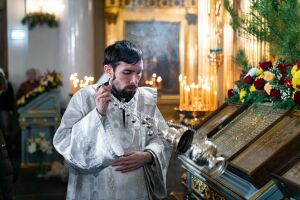 В Казанском соборе прошла Рождественская служба