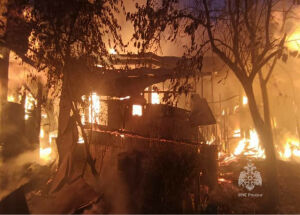 Серьезный пожар разгорелся сегодня в Казани: есть пострадавшие