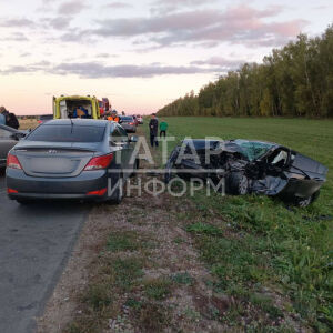 В Высокогорском районе столкнулись три автомобиля, есть пострадавшие