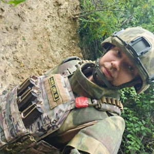 Никто не думал, что боец  встанет с коляски, а он смог