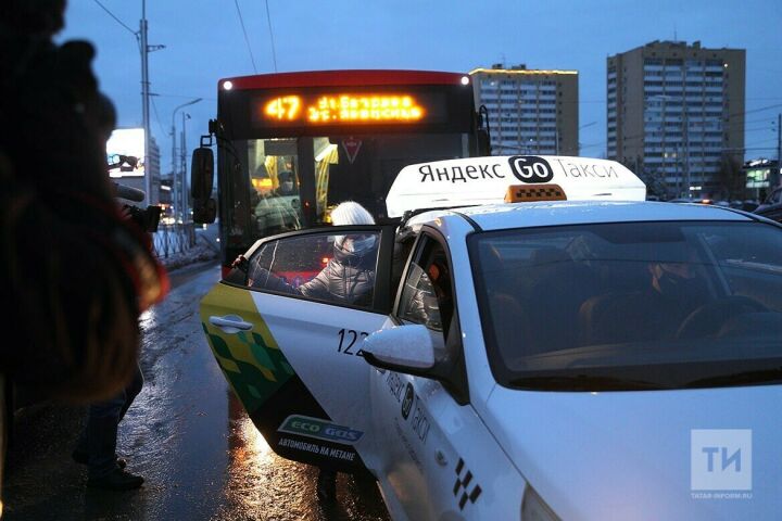 Uber такси детское кресло