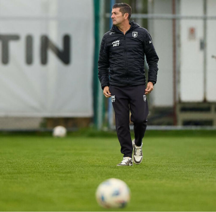 Франк Артига начал с поражения в Каспийске