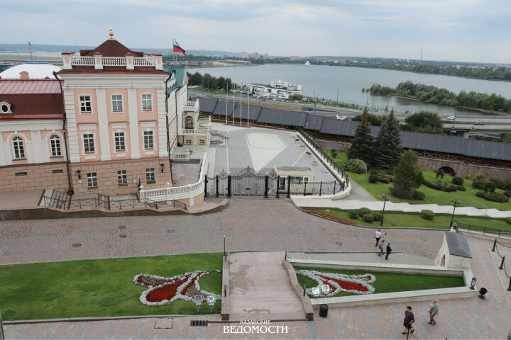 Лето в Казани не возвращает долги...